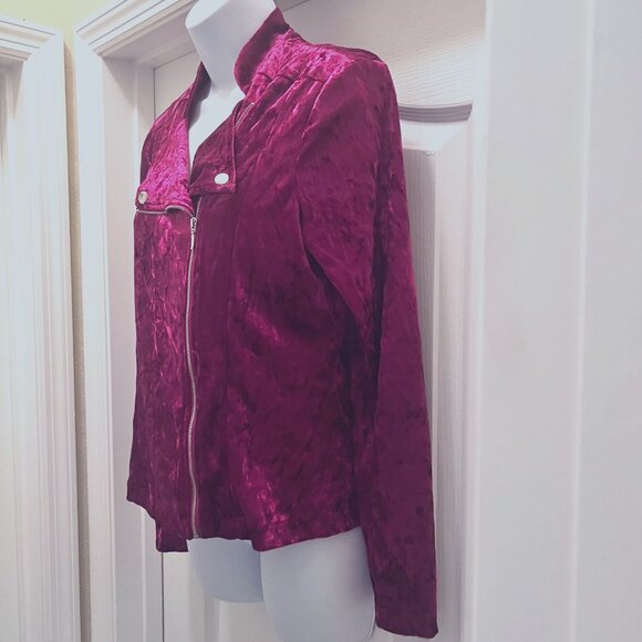 Soho Apparel LTD.-Women's Size Small-Zip Up Front Long Sleeve top/Jacket-Velvet - Picture 4 of 10